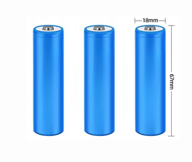 Uppladdningsbara 18650-batterier 3,7V 3000mAh 6A